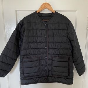 Like new Everlane Renew Channel Liner